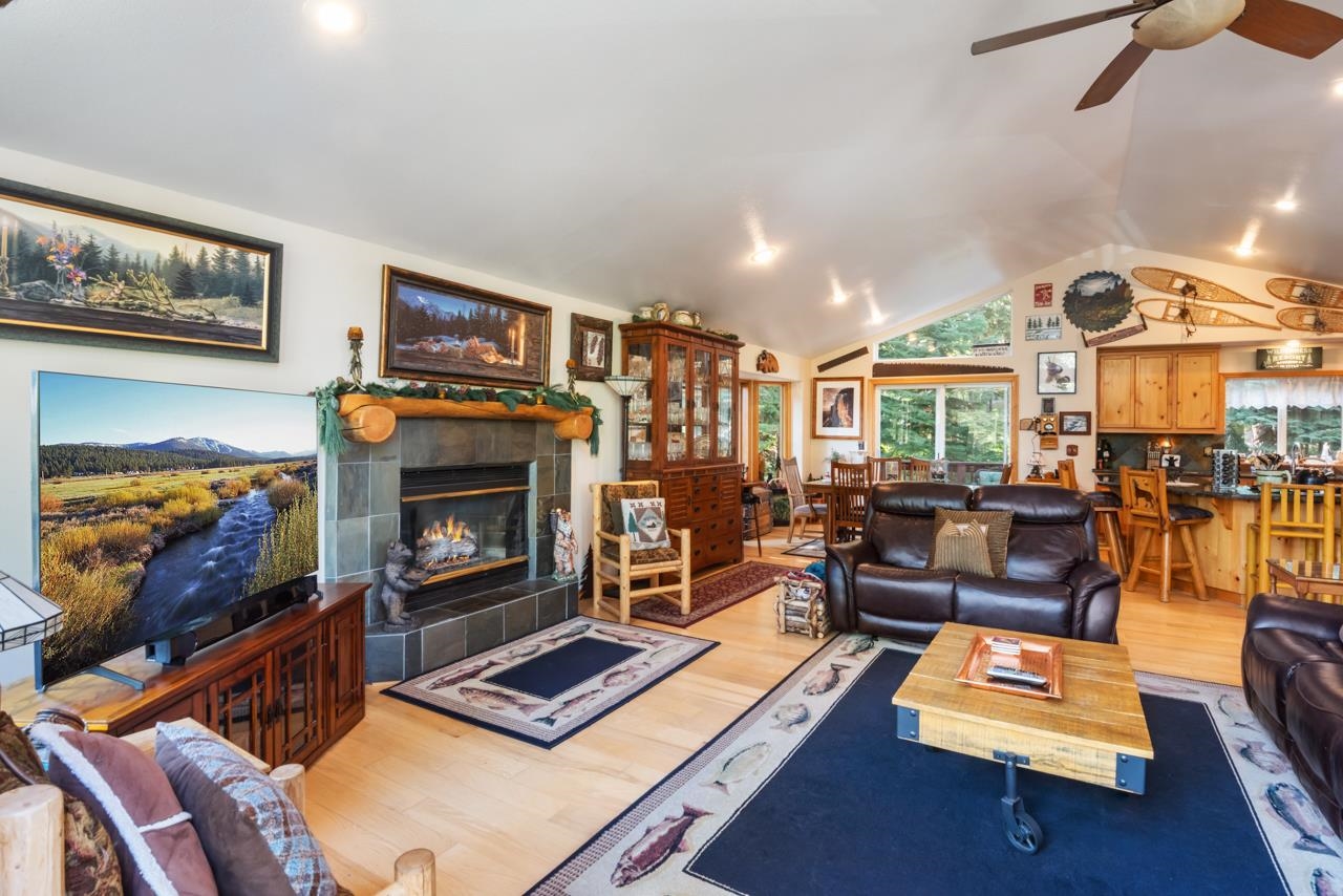 3915 Summit Road Carnelian Bay, CA 96140 - Photo 9 of 28