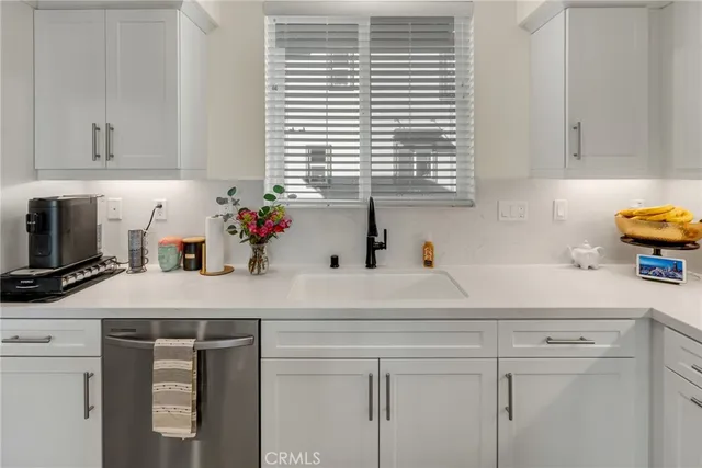 $759,000 | 11753 Florence Avenue, Unit 5, Santa Fe Springs, CA 90670