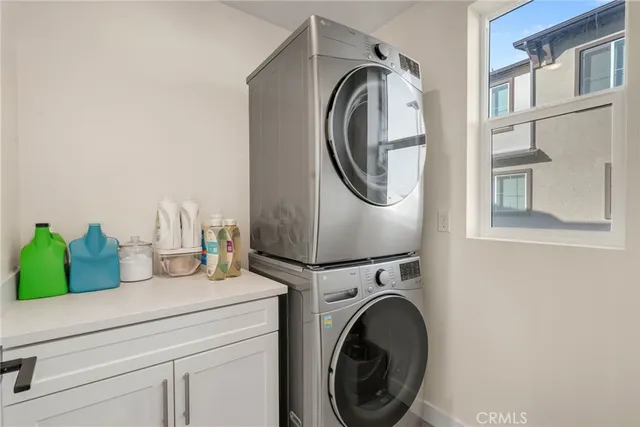 $759,000 | 11753 Florence Avenue, Unit 5, Santa Fe Springs, CA 90670