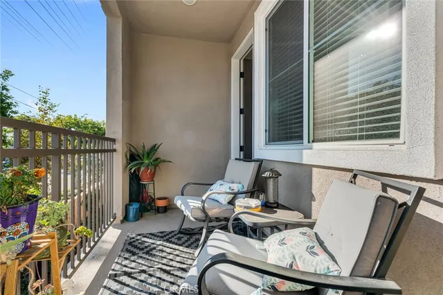 $759,000 | 11753 Florence Avenue, Unit 5, Santa Fe Springs, CA 90670