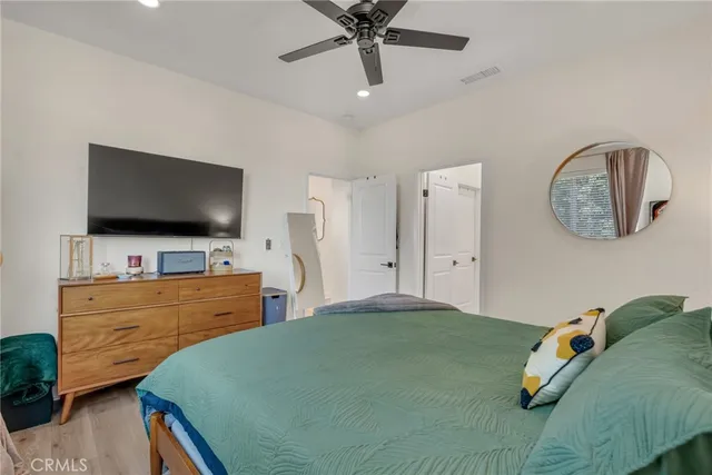 $759,000 | 11753 Florence Avenue, Unit 5, Santa Fe Springs, CA 90670