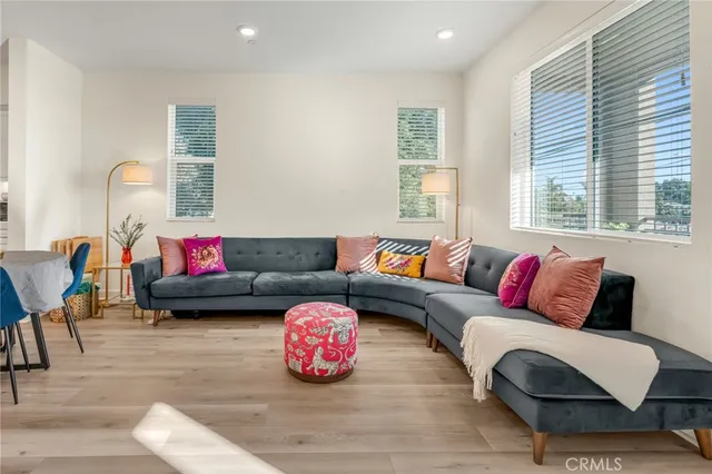 $759,000 | 11753 Florence Avenue, Unit 5, Santa Fe Springs, CA 90670