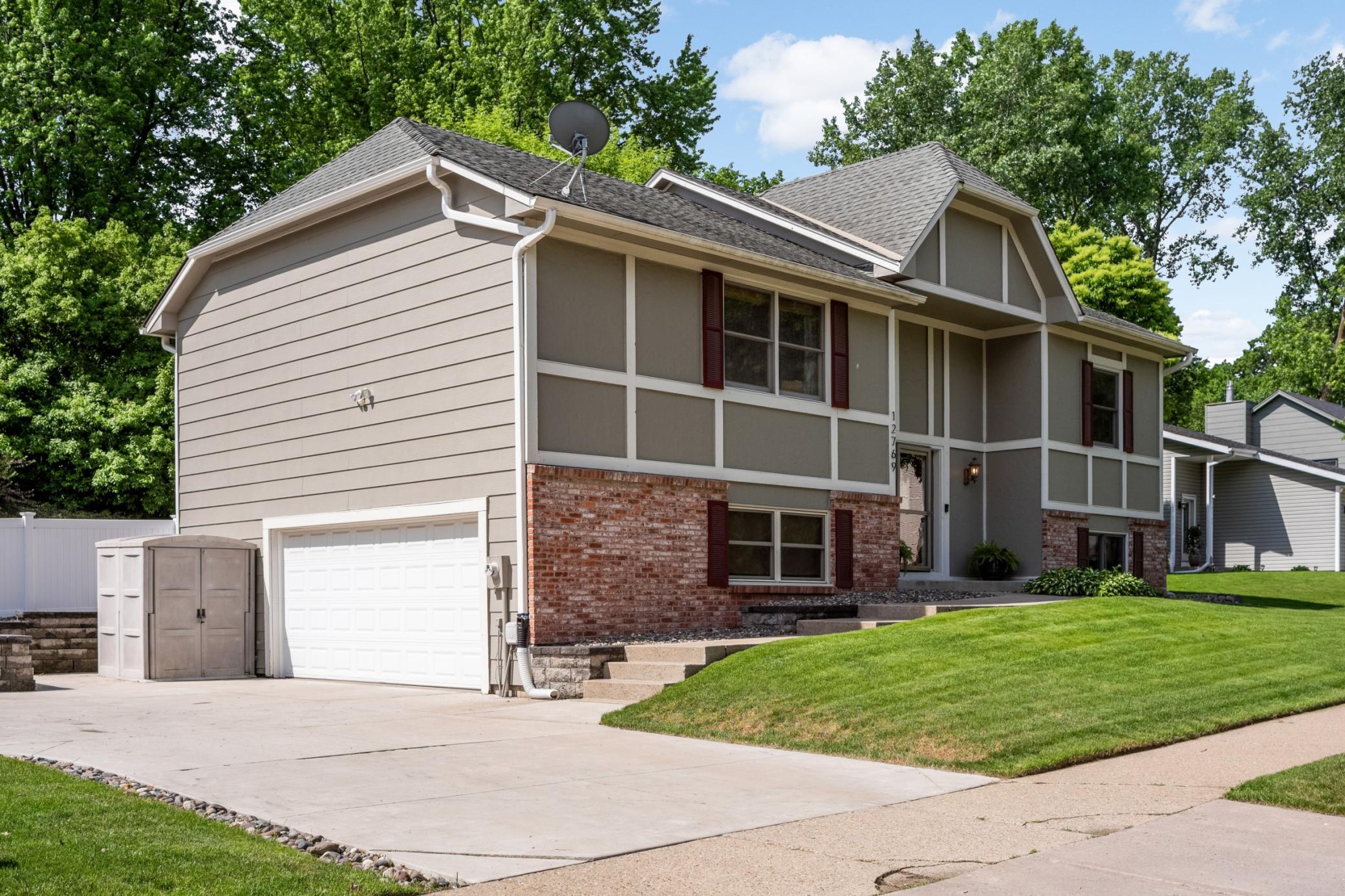 12769 Diamond Path Apple Valley, MN 55124 - Photo 33 of 33
