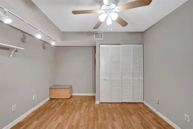 $415,000 | 11884 Southwest 12th Place, Unit 11884, Davie, FL 33325