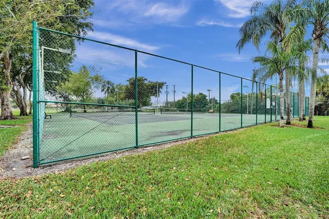 $415,000 | 11884 Southwest 12th Place, Unit 11884, Davie, FL 33325