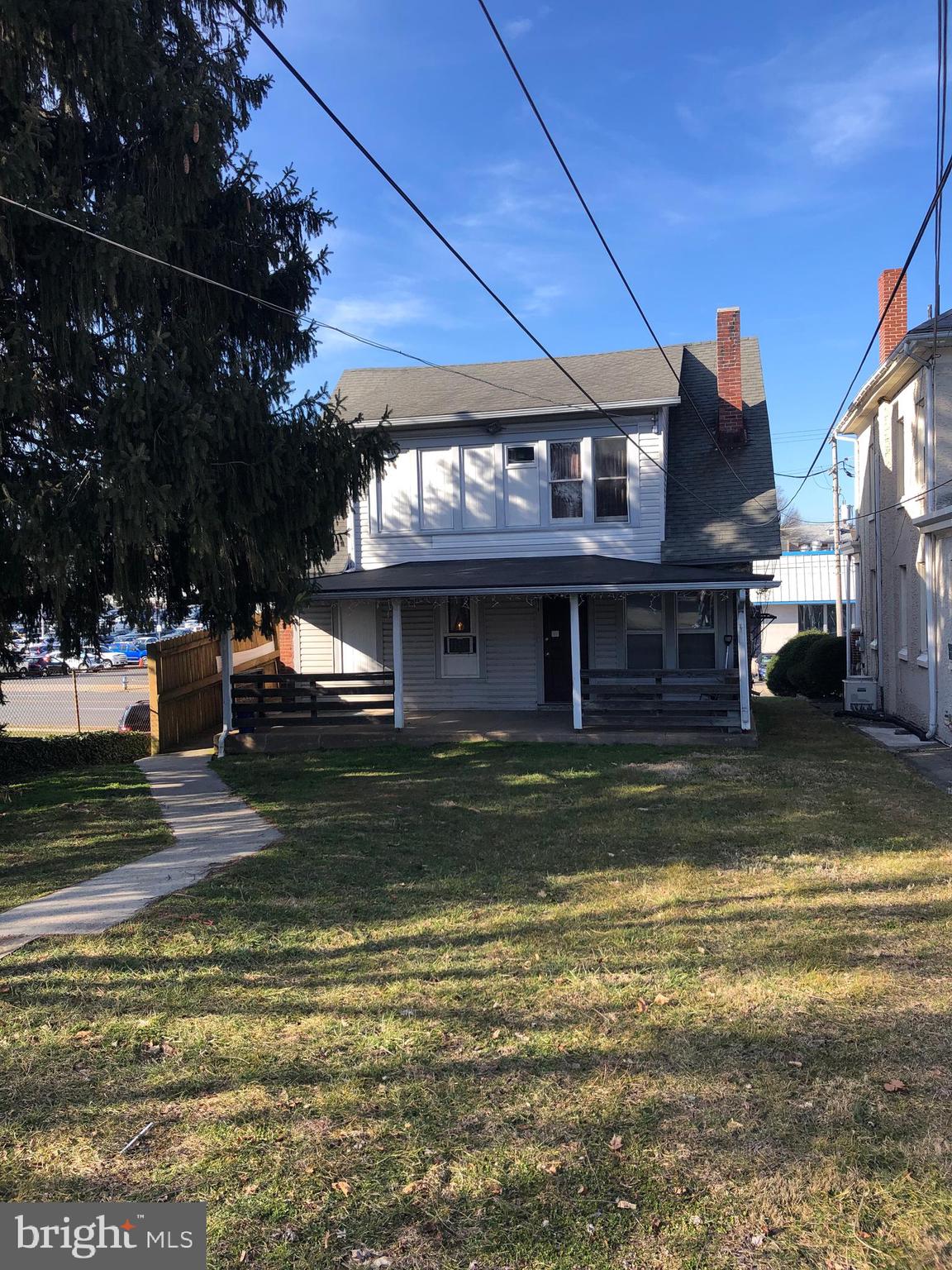 918 Lancaster Avenue Reading, PA 19607 - Photo 3 of 4 Gallery Image 3