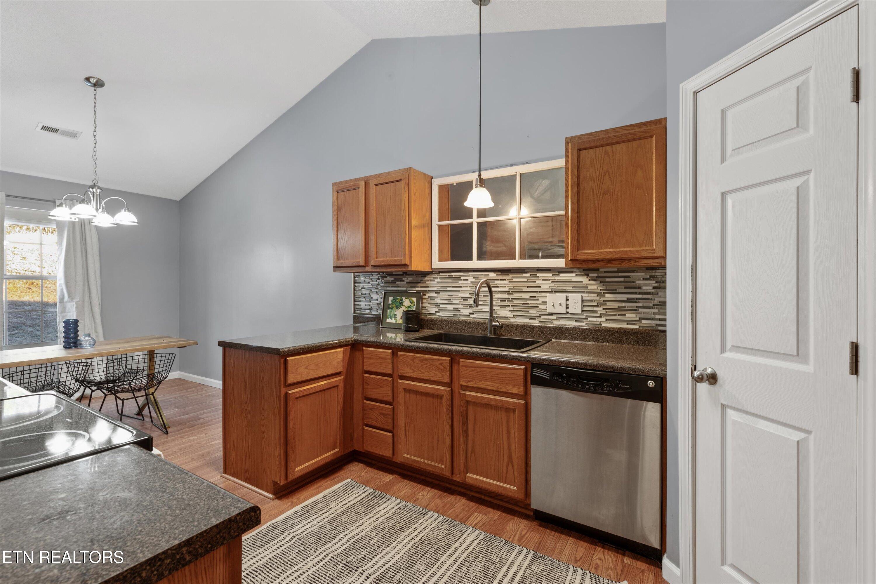 6325 Macklin Bend Way Powell, TN 37849 - Photo 18 of 23 18-6325 Macklin Bend Way16