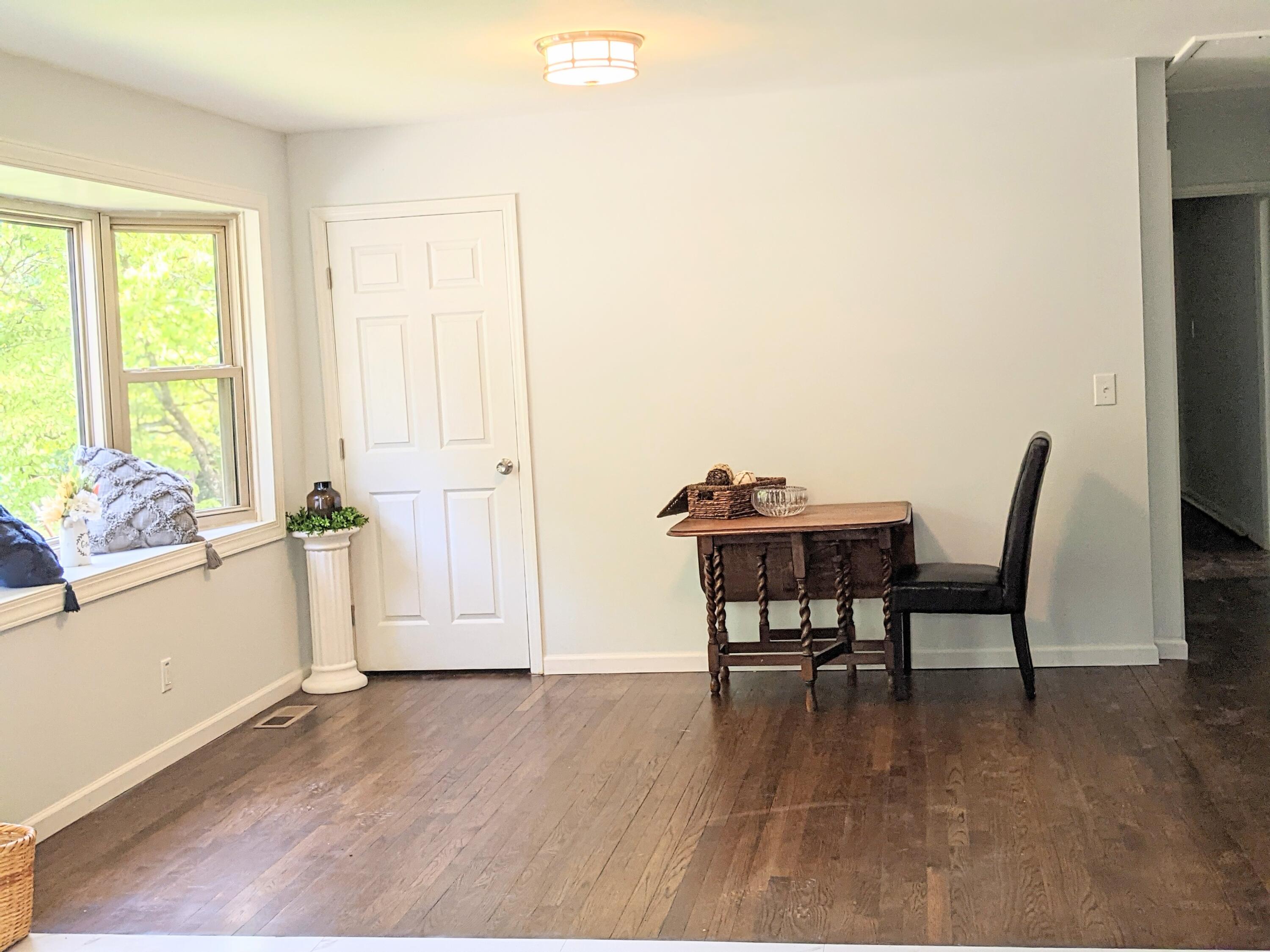 240 Alhambra Road Oak Ridge, TN 37830 - Photo 20 of 38 Dining room