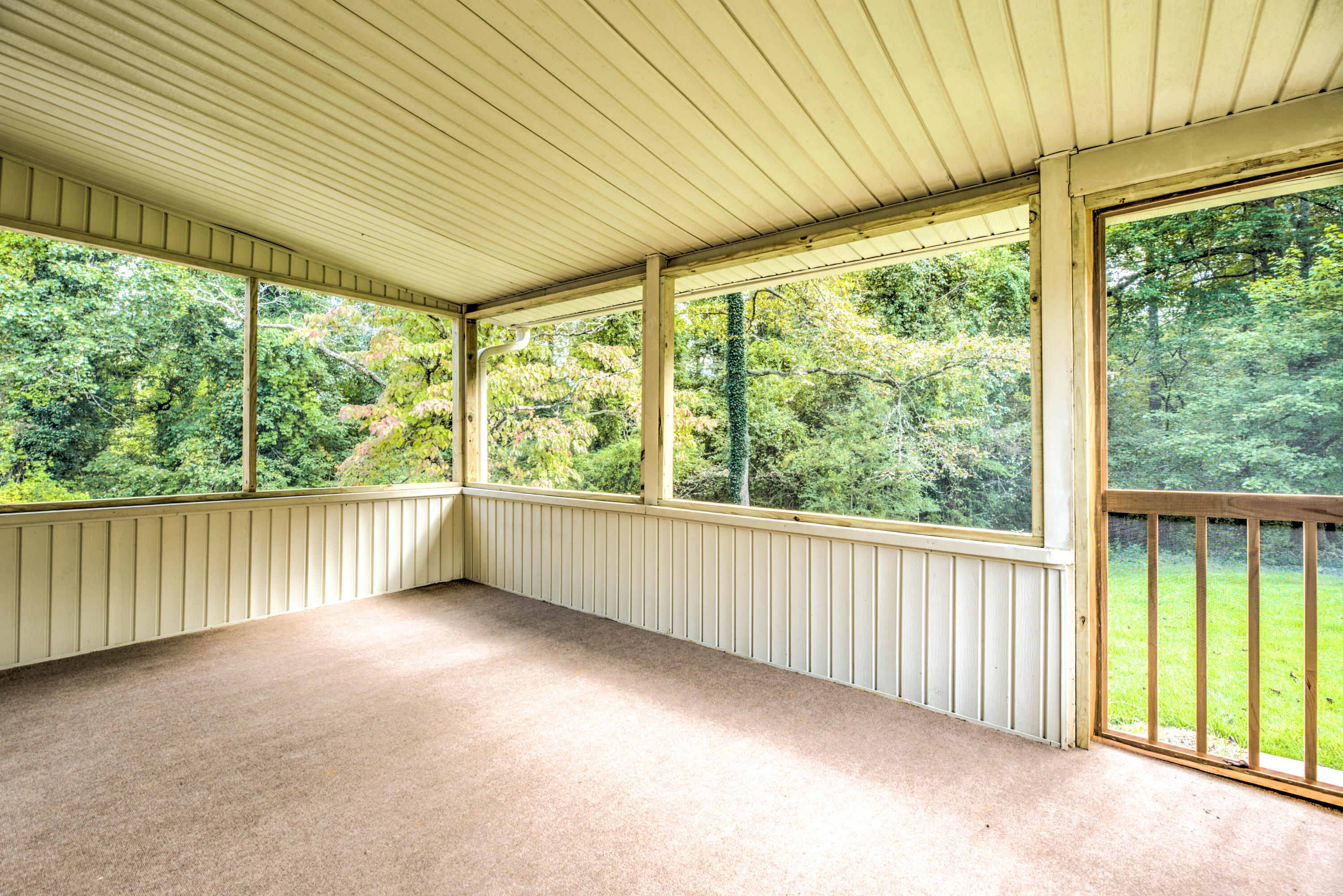 240 Alhambra Road Oak Ridge, TN 37830 - Photo 37 of 38 screened porch