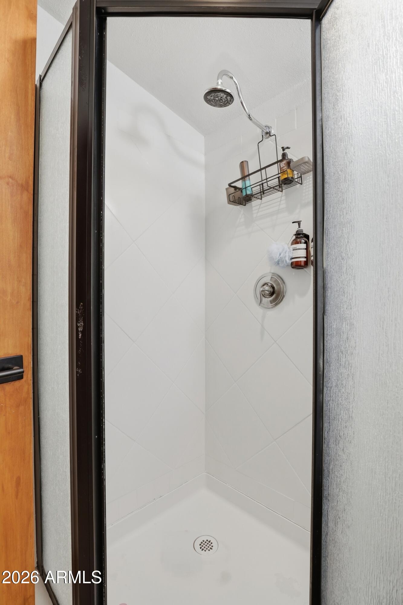 5101 Marys Way Pine, AZ 85544 - Photo 27 of 37 a bathroom with a shower