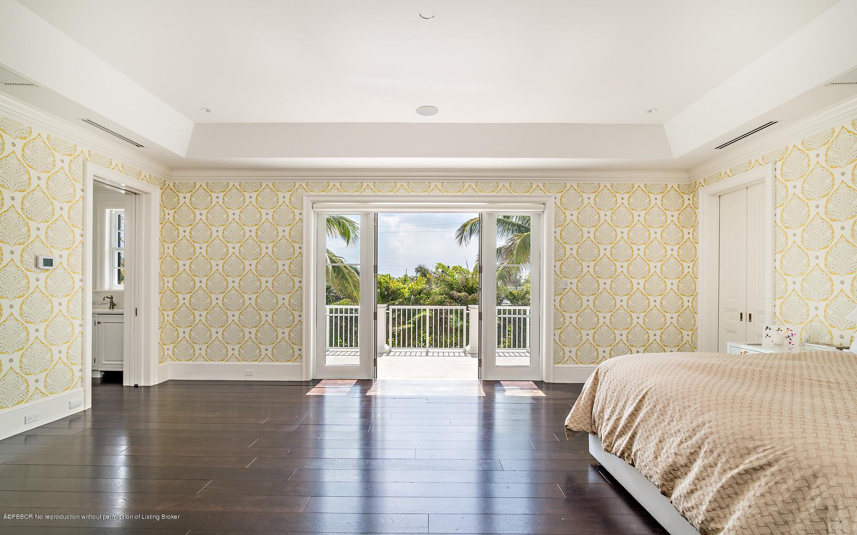 200 Eden Road Palm Beach, FL 33480 - Photo 12 of 17 MBR w/Balcony