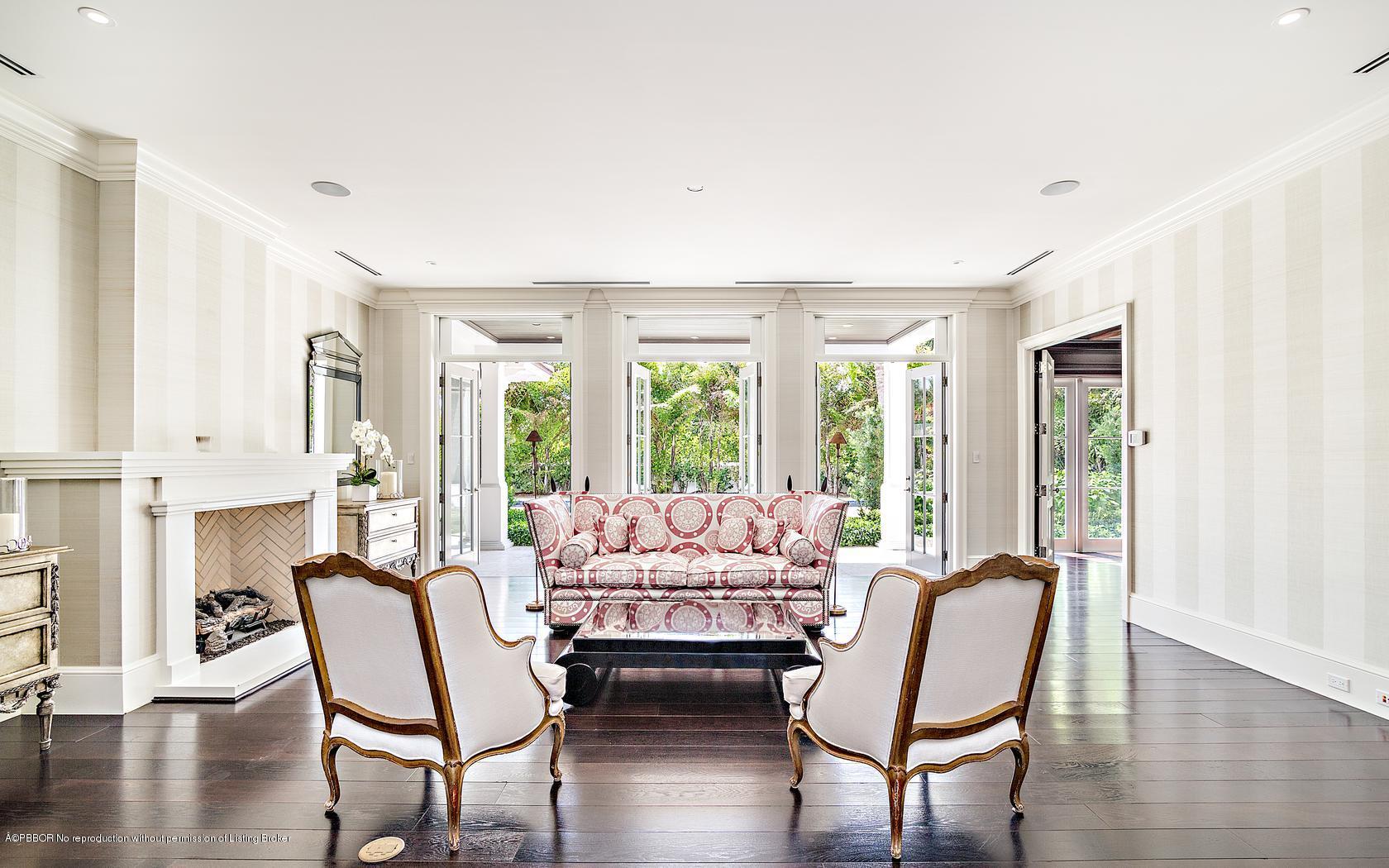 200 Eden Road Palm Beach, FL 33480 - Photo 4 of 17 Living Room