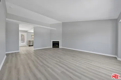 $430,000 | 43650 5th Street East, Lancaster, CA 93535
