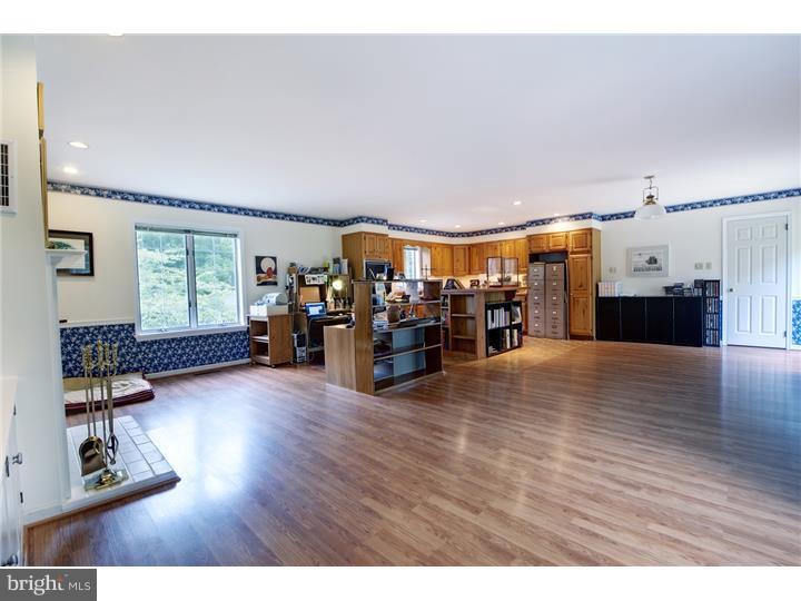 328 Welcome House Road Hilltown, PA 18944 - Photo 21 of 25 Gallery Image 21