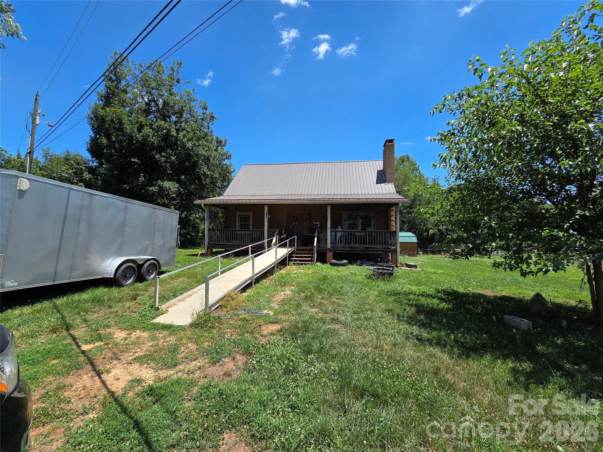 3030 Jones Wade Road Hudson, NC 28638 - Photo 2 of 12