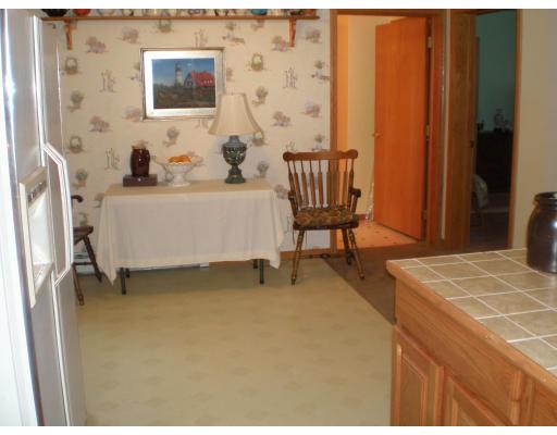 427 Montgomery Road Westfield, MA 01085 - Photo 11 of 14 Gallery Image 11