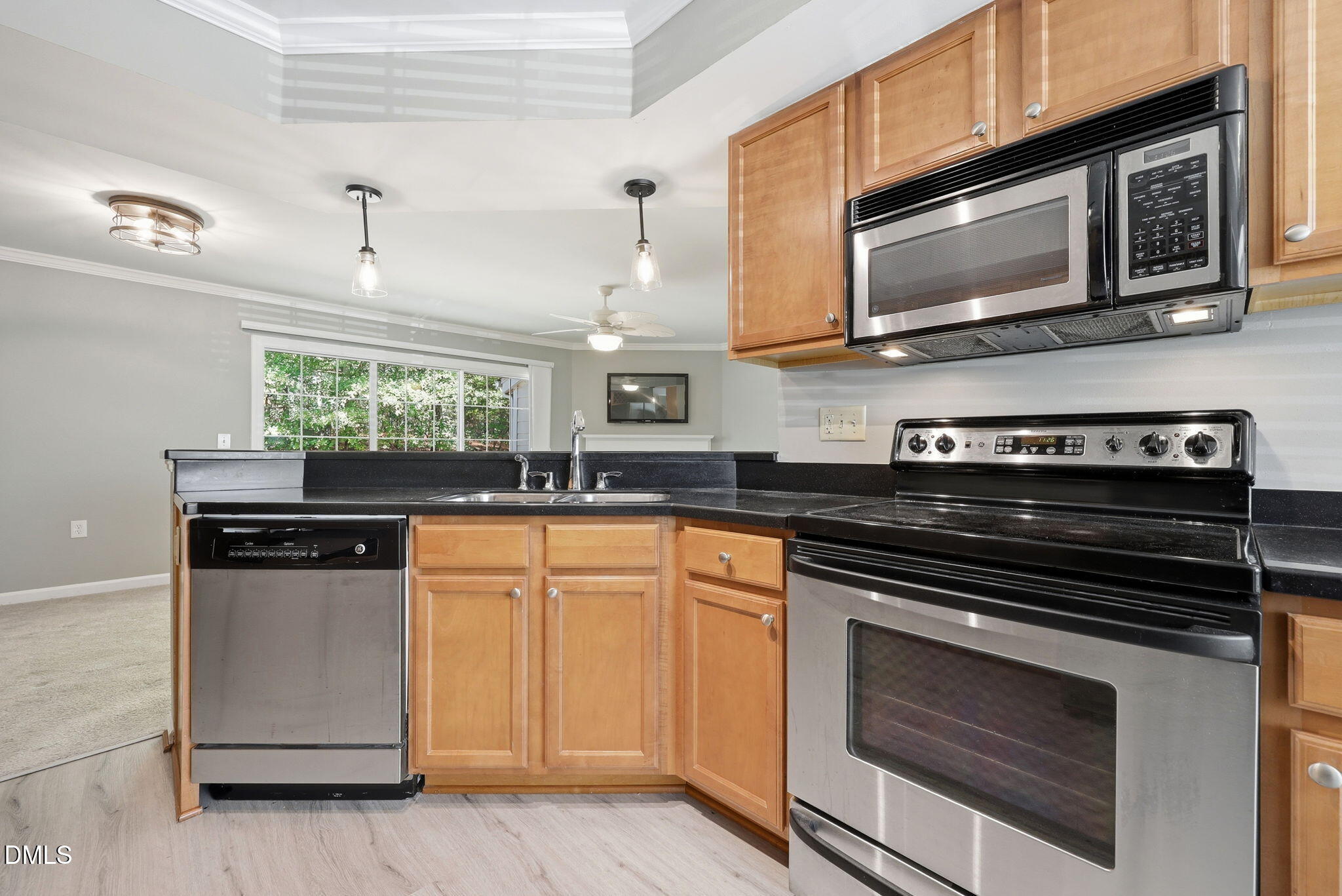 7605 Falcon Rest Circle Raleigh, NC 27615 - Photo 10 of 46