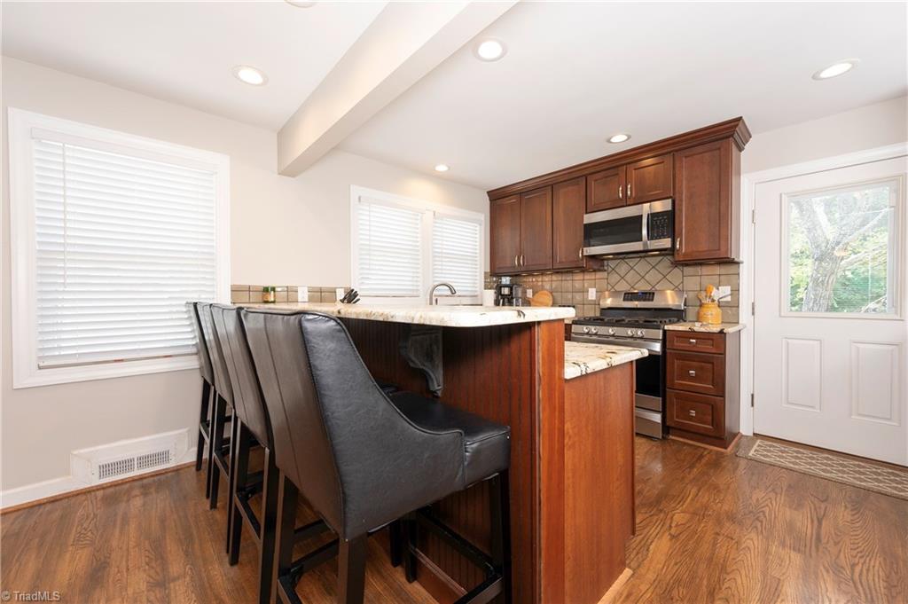541 Lewisville Vienna Road Lewisville, NC 27023 - Photo 5 of 26 Kitchen