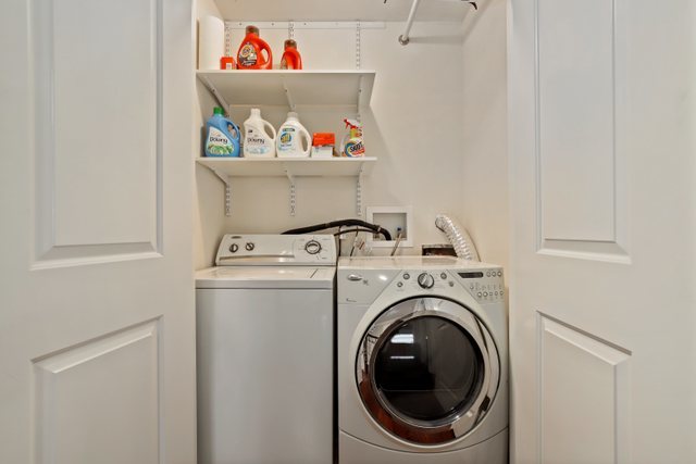 1032 South Spring Avenue La Grange, IL 60525 - Photo 28 of 44 a utility room with dryer and washer