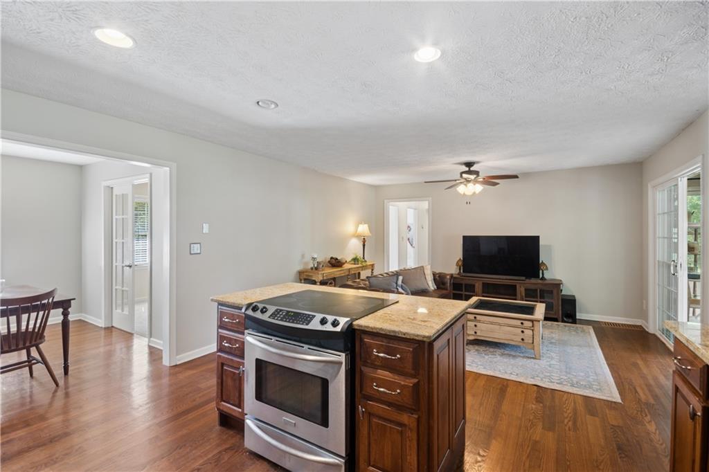 240 Gilbert Road Fayetteville, GA 30214 - Photo 14 of 36