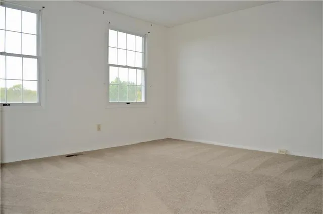 $1,650 | 111 Scott Lane, Venetia, PA 15367