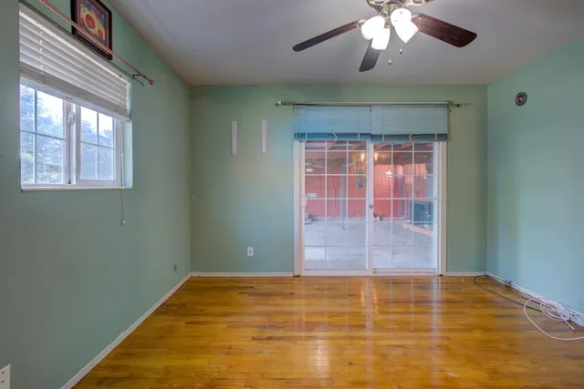 a view of empty room with window