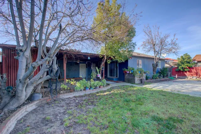 $399,000 | 1197 South Minaret Avenue, Turlock, CA 95380