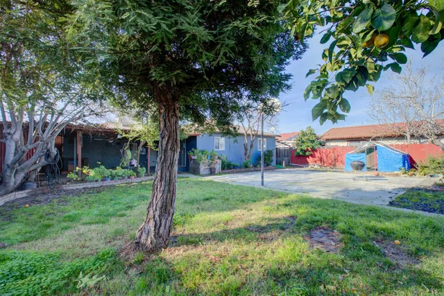$399,000 | 1197 South Minaret Avenue, Turlock, CA 95380
