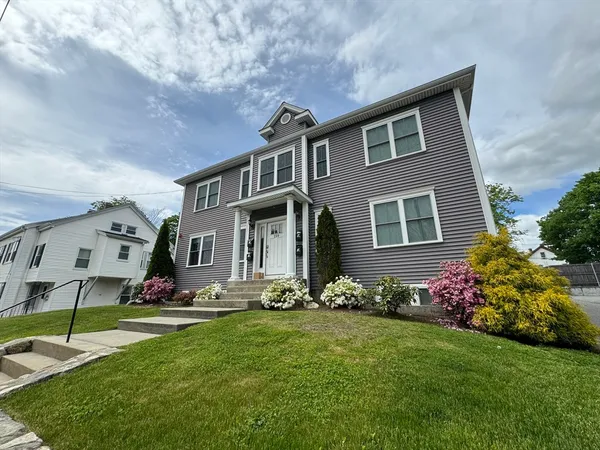 $3,300 | 159 Summer Street, Unit 3, Waltham, MA 02452