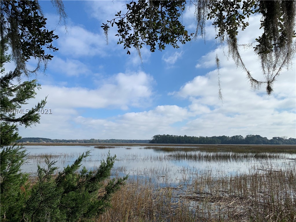 21 Old Oak Road Bluffton, SC 29909 - Photo 1 of 1 Gallery Image 1