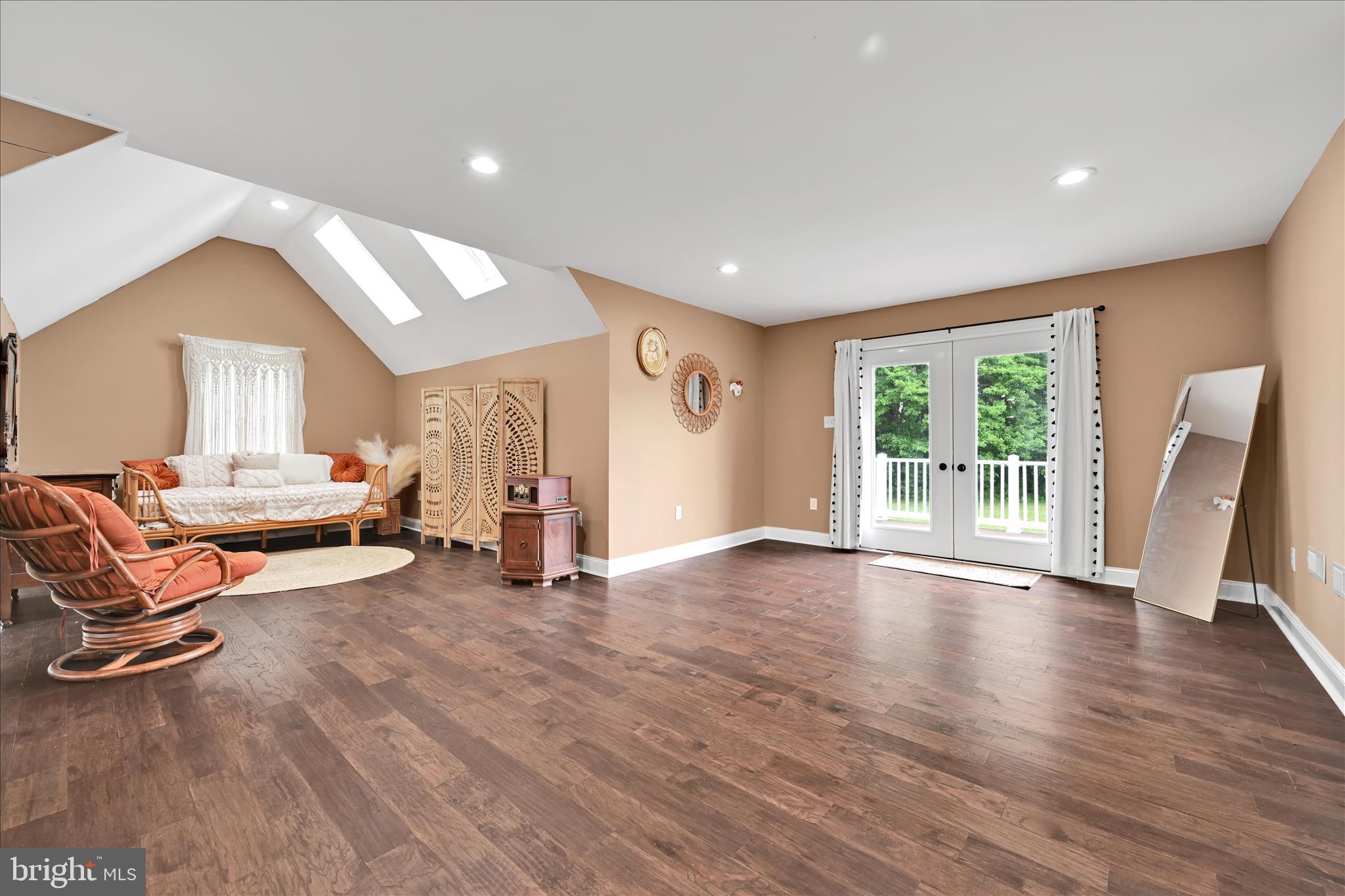 410 Walnuttown Road Fleetwood, PA 19522 - Photo 45 of 60 Family Area