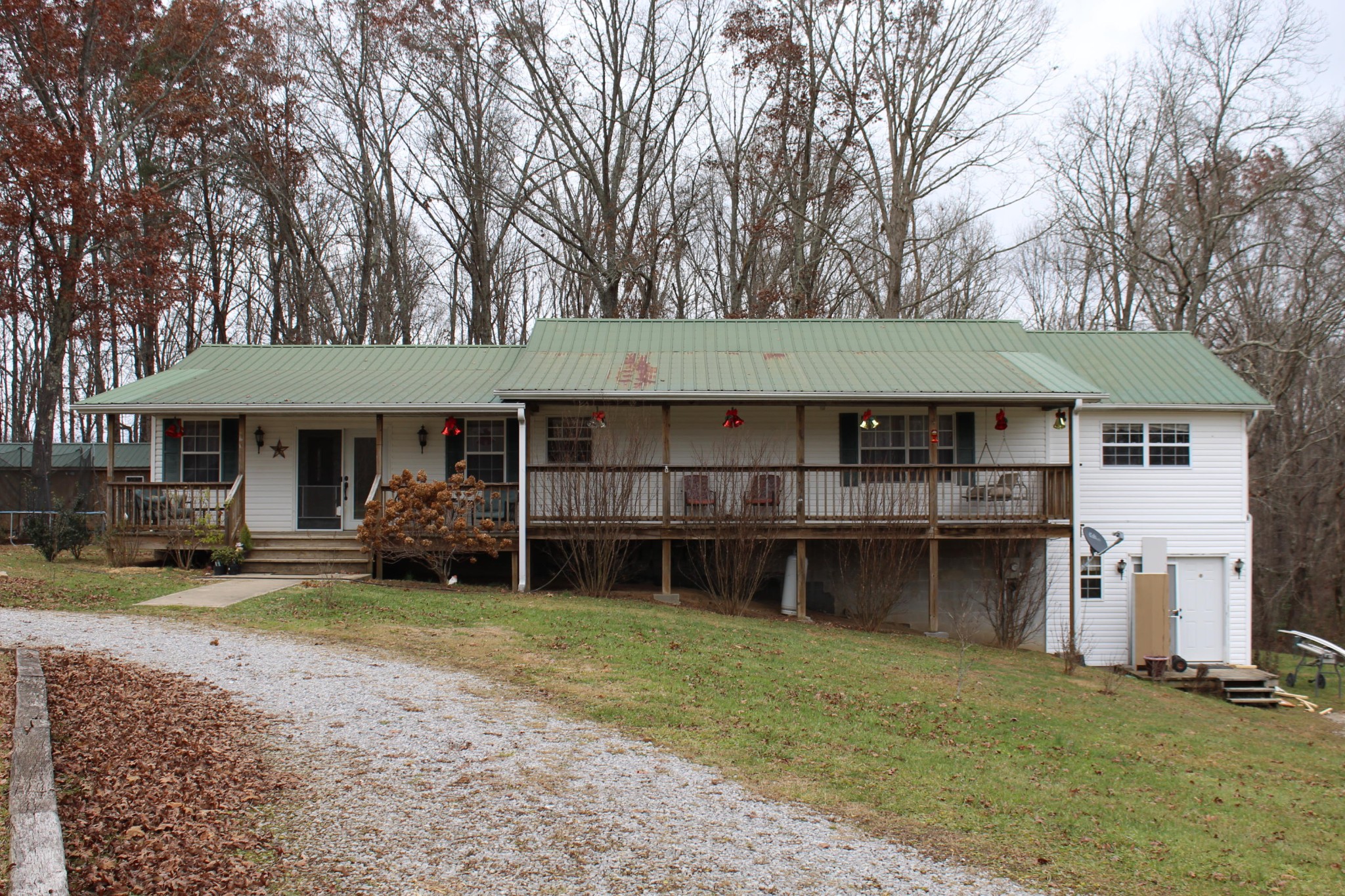 492 Midway Road Crossville, TN 38572 - Photo 2 of 40 Gallery Image 2