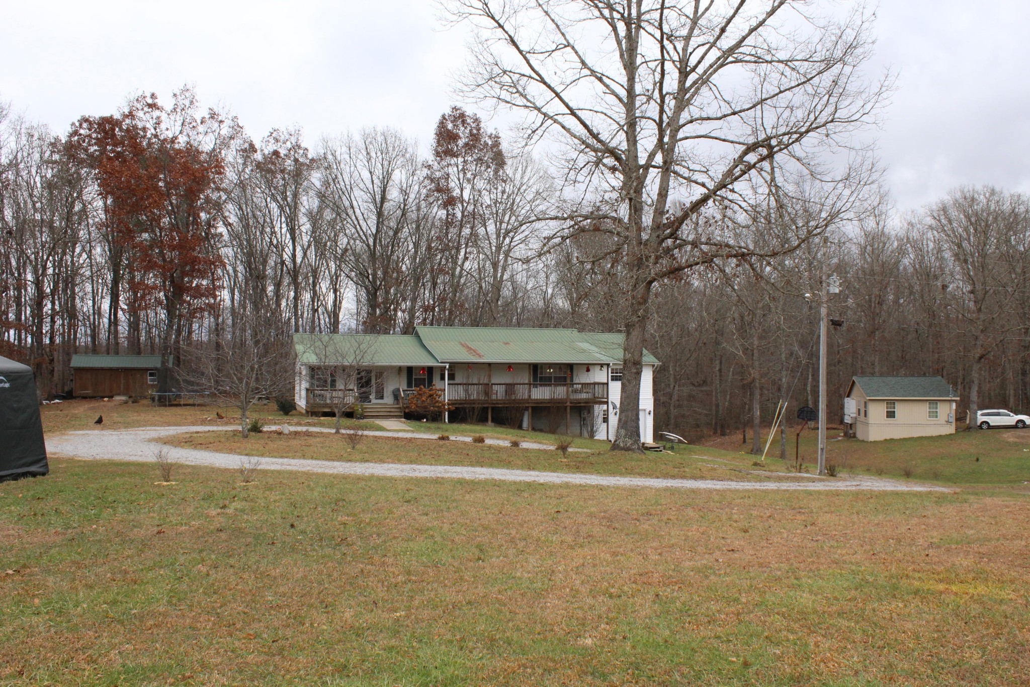 492 Midway Road Crossville, TN 38572 - Photo 3 of 40 Gallery Image 3