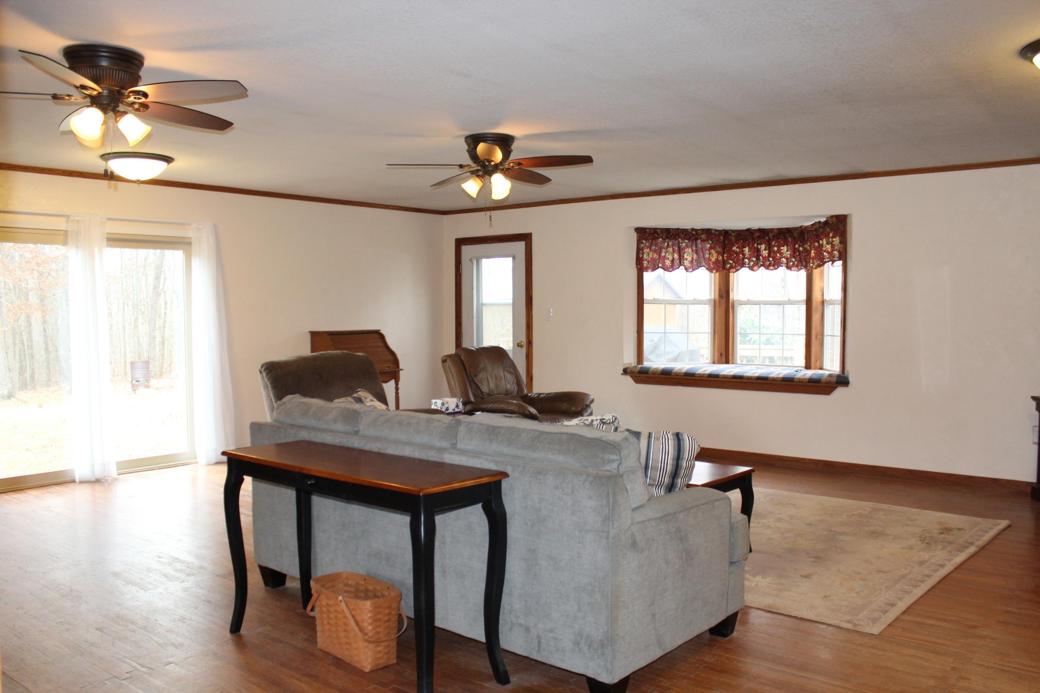 492 Midway Road Crossville, TN 38572 - Photo 5 of 40 Gallery Image 5
