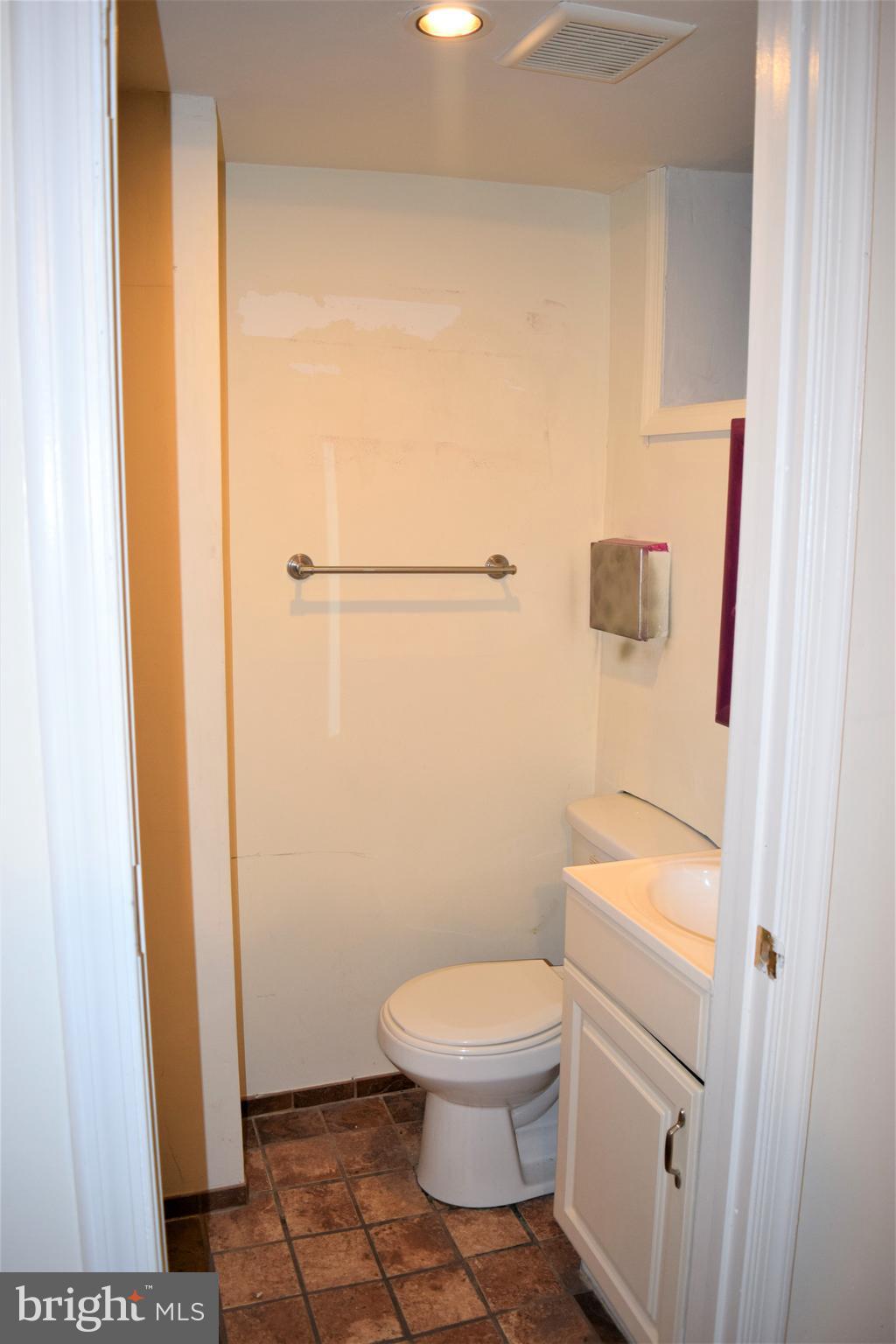 9731 Bird River Road Baltimore, MD 21220 - Photo 11 of 26