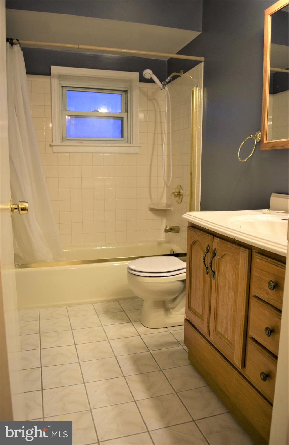 9731 Bird River Road Baltimore, MD 21220 - Photo 16 of 26 Upper level full bath