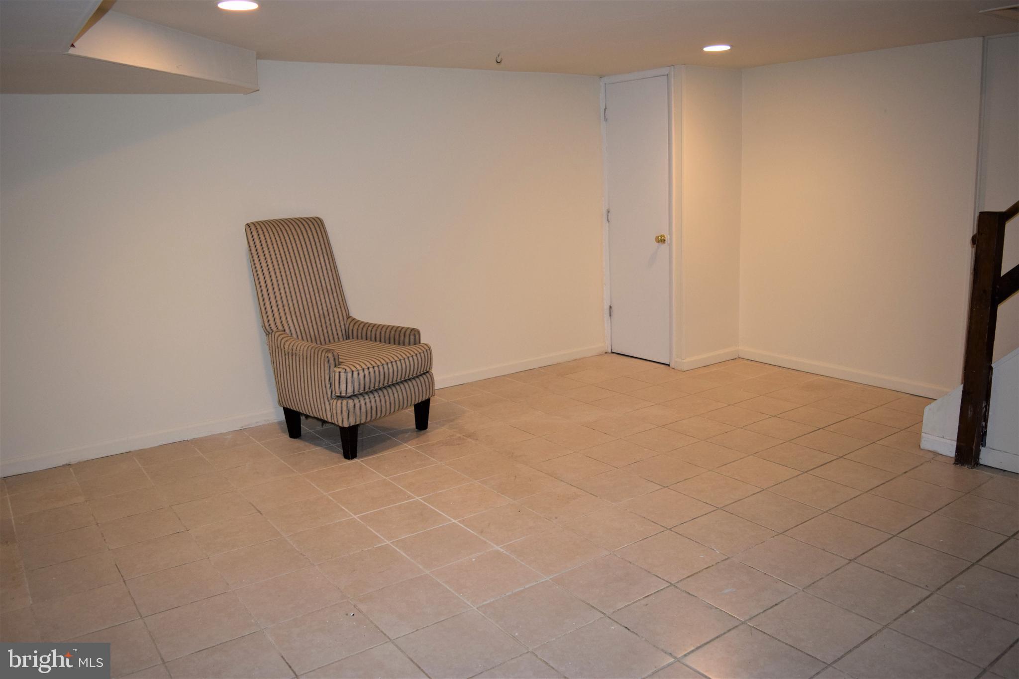 9731 Bird River Road Baltimore, MD 21220 - Photo 9 of 26