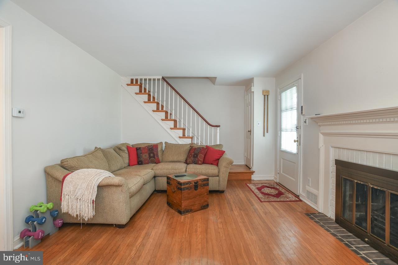 6 Stockwell Road Wilmington, DE 19809 - Photo 3 of 20 Gallery Image 3