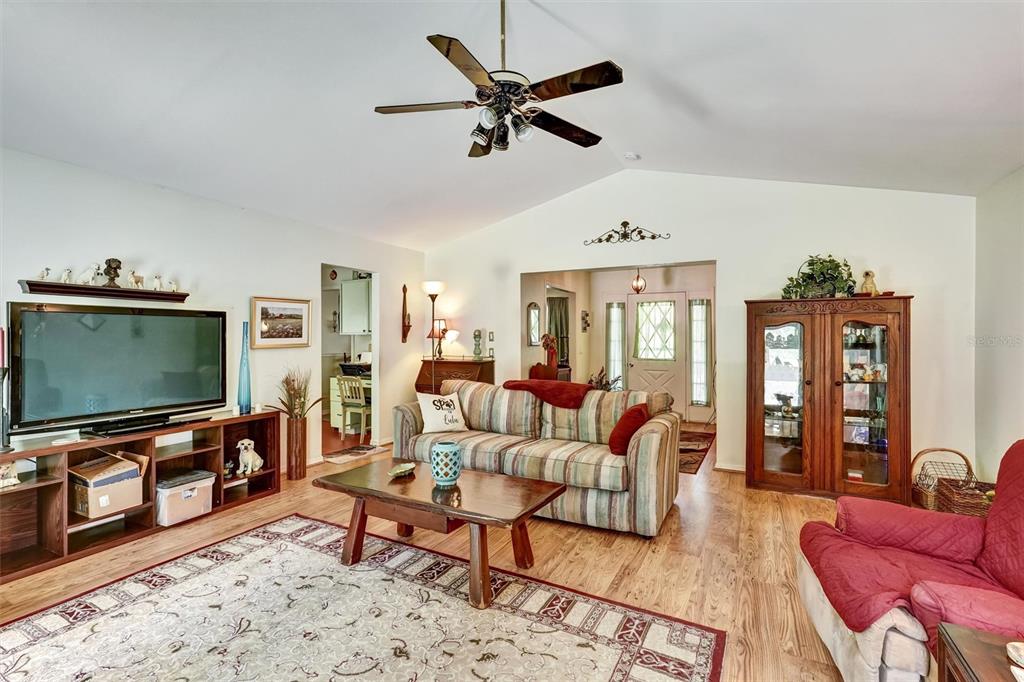 735 Indus Road Venice, FL 34293 - Photo 10 of 37 Gallery Image 10