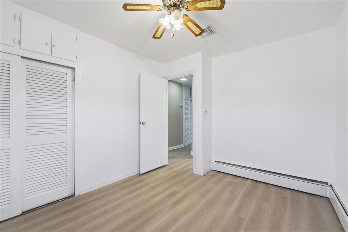 52 Markham Road Edison, NJ 08817 - Photo 15 of 33