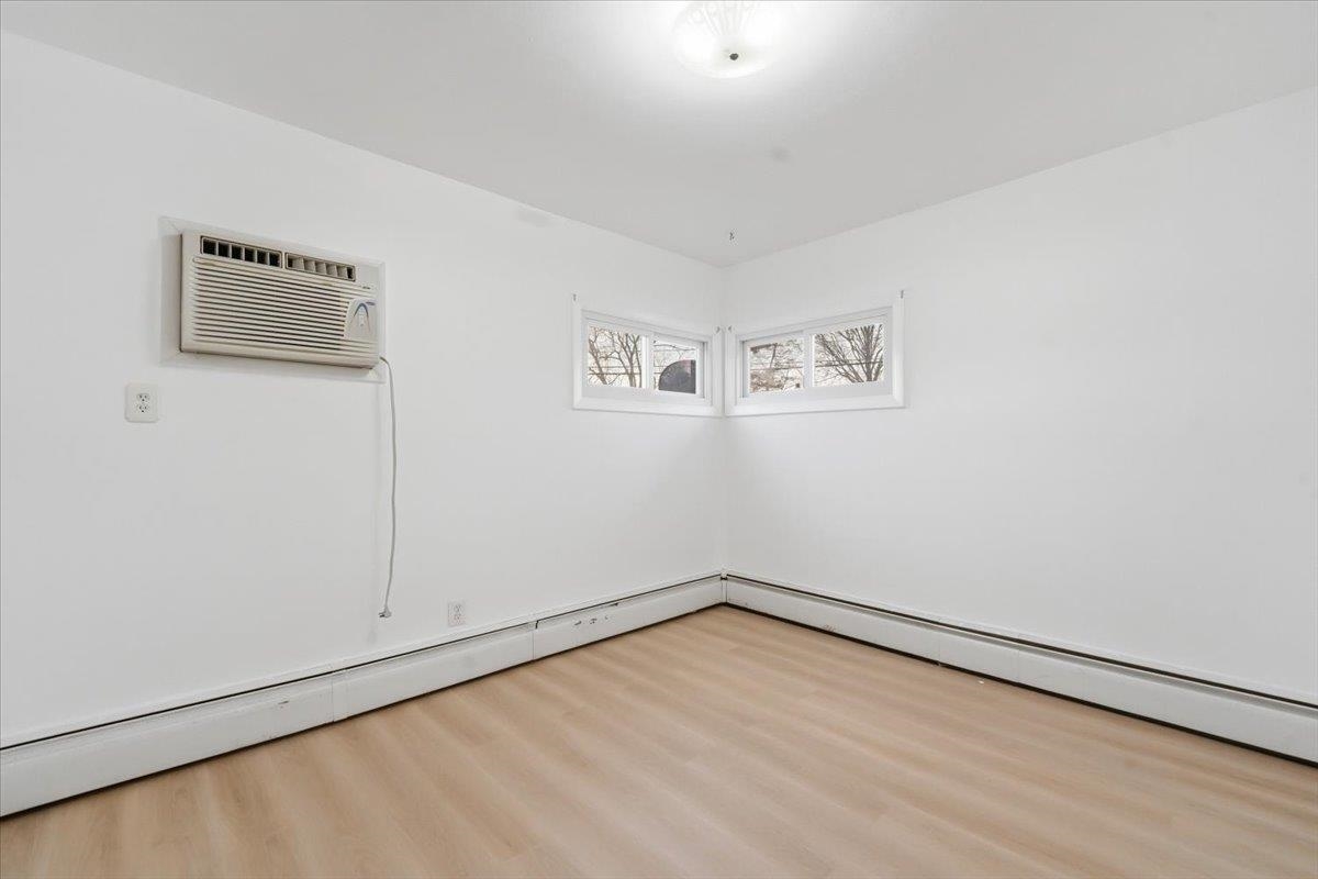 52 Markham Road Edison, NJ 08817 - Photo 17 of 33