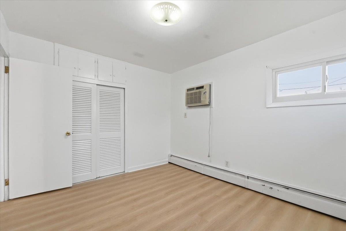 52 Markham Road Edison, NJ 08817 - Photo 19 of 33