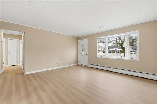 $3,100 | 52 Markham Road, Edison, NJ 08817