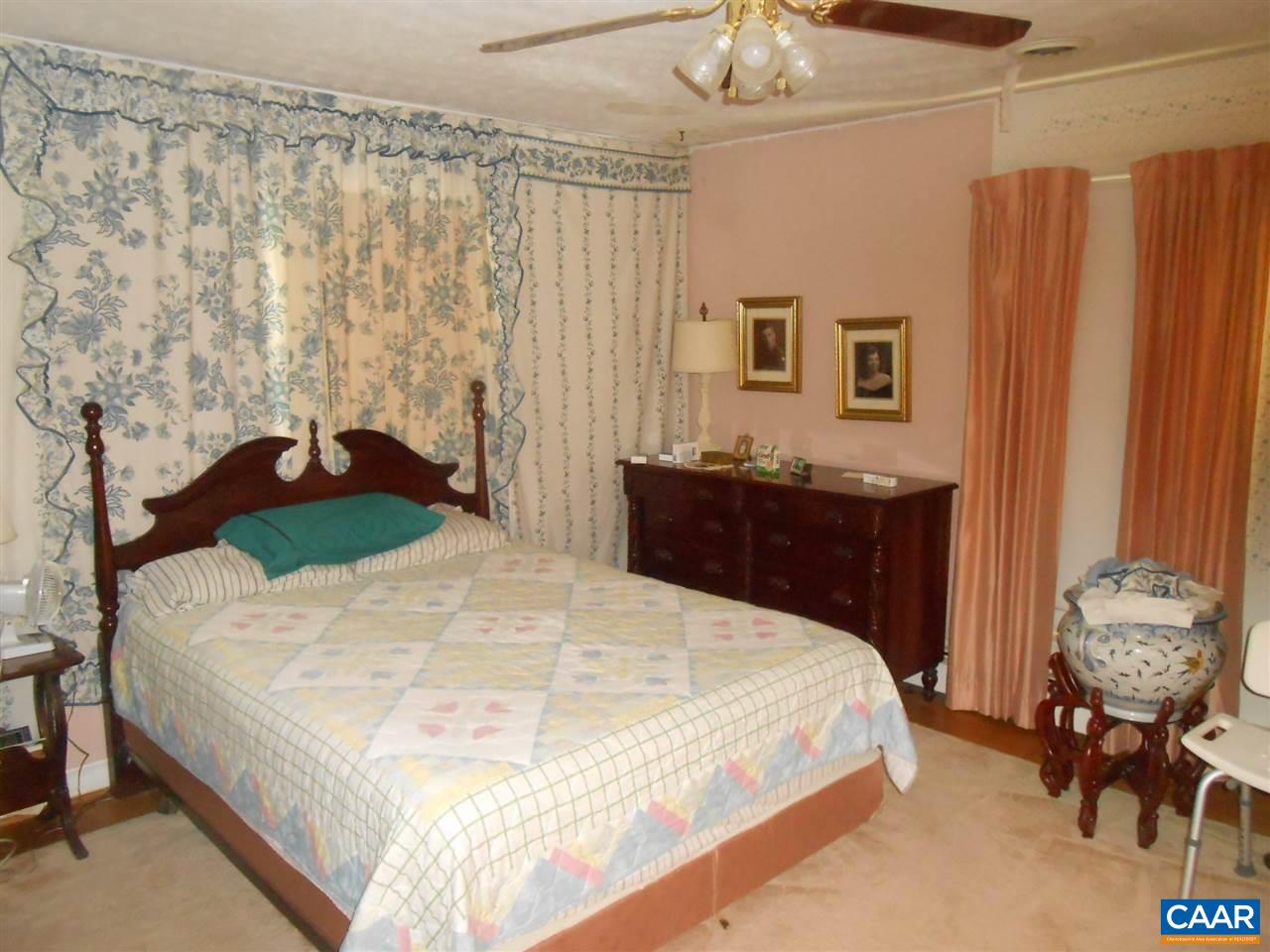 1430 Old Brook Road Charlottesville, VA 22901 - Photo 13 of 17 Gallery Image 13