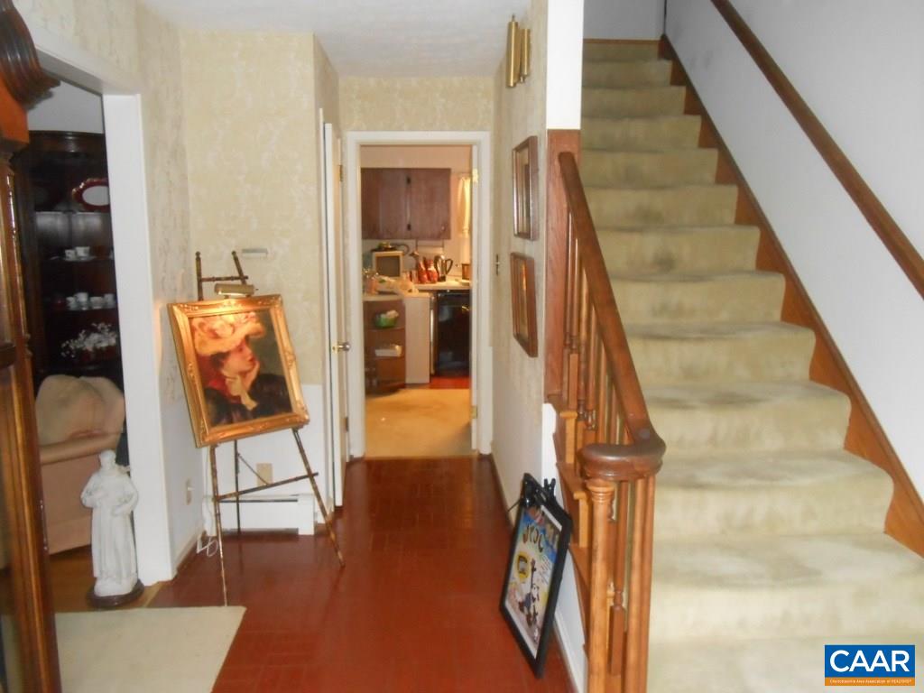1430 Old Brook Road Charlottesville, VA 22901 - Photo 4 of 17 Gallery Image 4