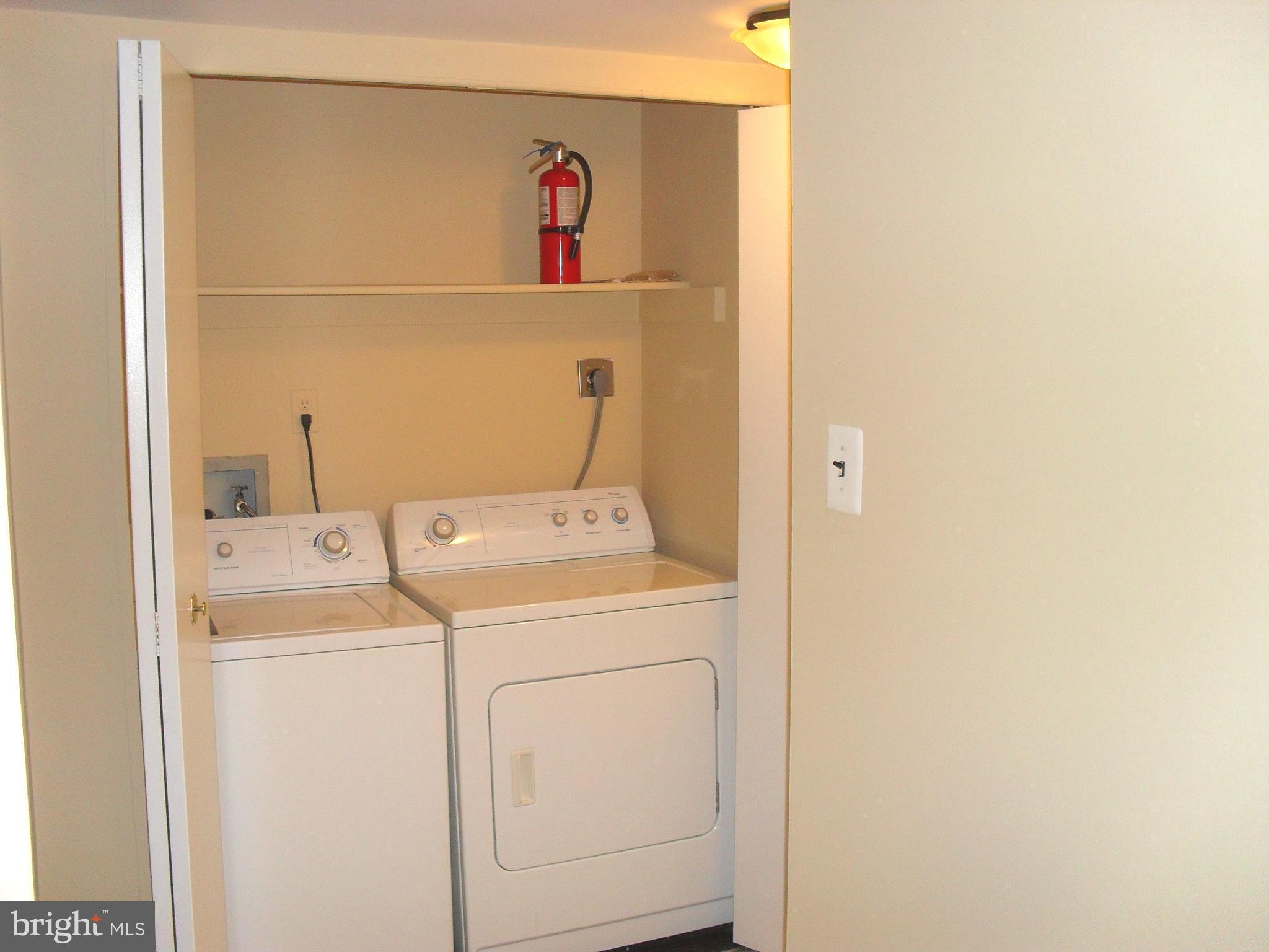 1659 Parkcrest Circle, Unit C Reston, VA 20190 - Photo 15 of 17 full size washer and dryer