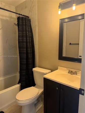 $2,500 | 9495 80th Street, Unit 9495, Vero Beach, FL 32967