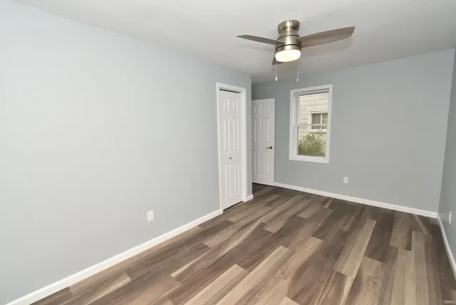 $159,000 | 211 North Chestnut Street, Earl Park, IN 47942