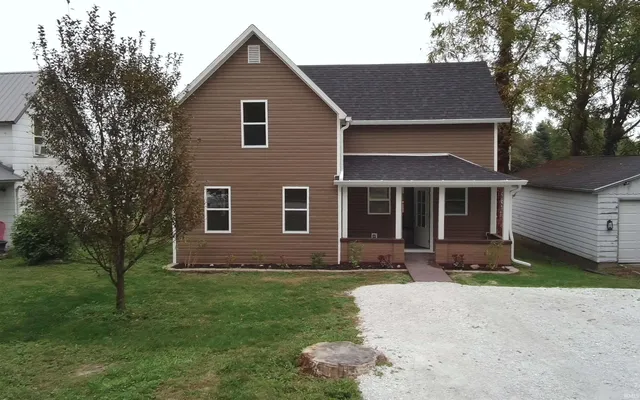 $159,000 | 211 North Chestnut Street, Earl Park, IN 47942