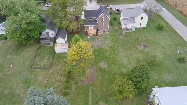 $159,000 | 211 North Chestnut Street, Earl Park, IN 47942